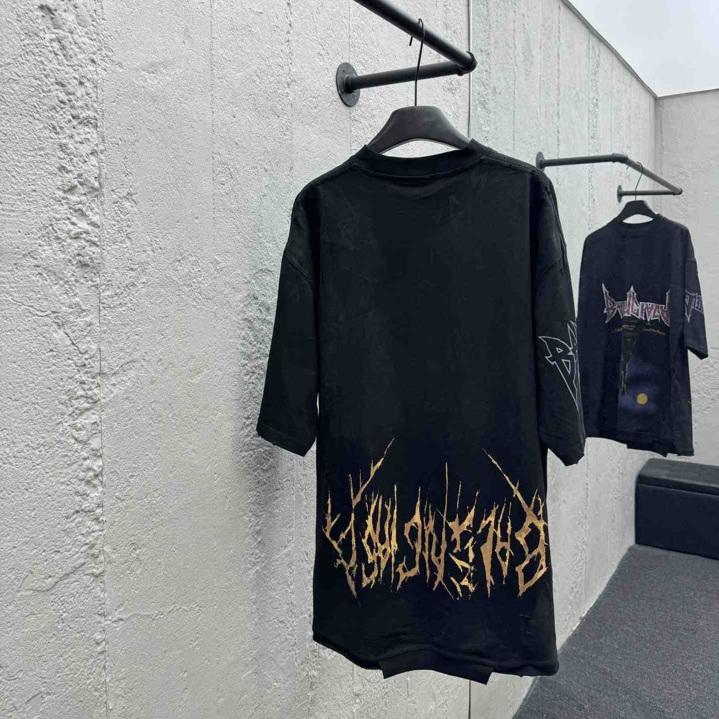 Balenciaga Paris Moon Upside Down T-Shirt Oversized In Black - FashionPlug