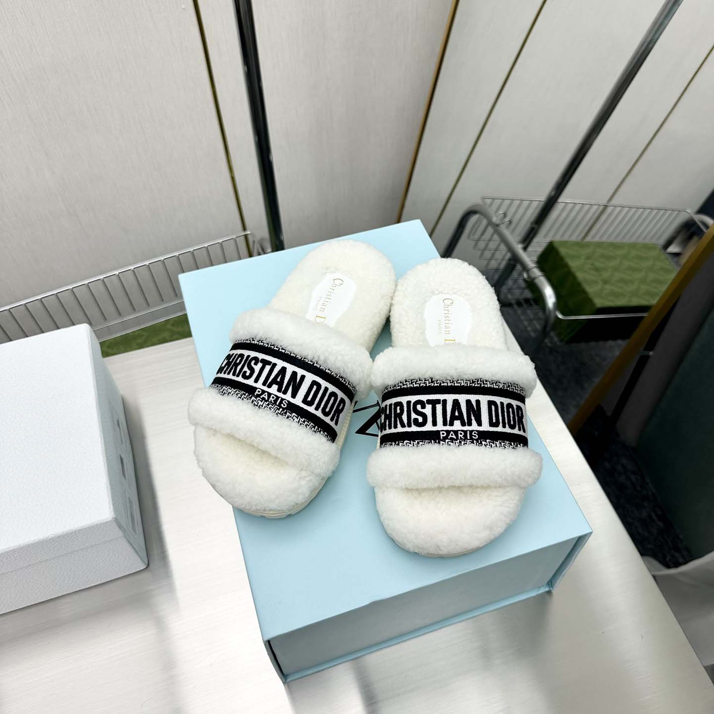 Dior Dway Flip Flops - FashionPlug