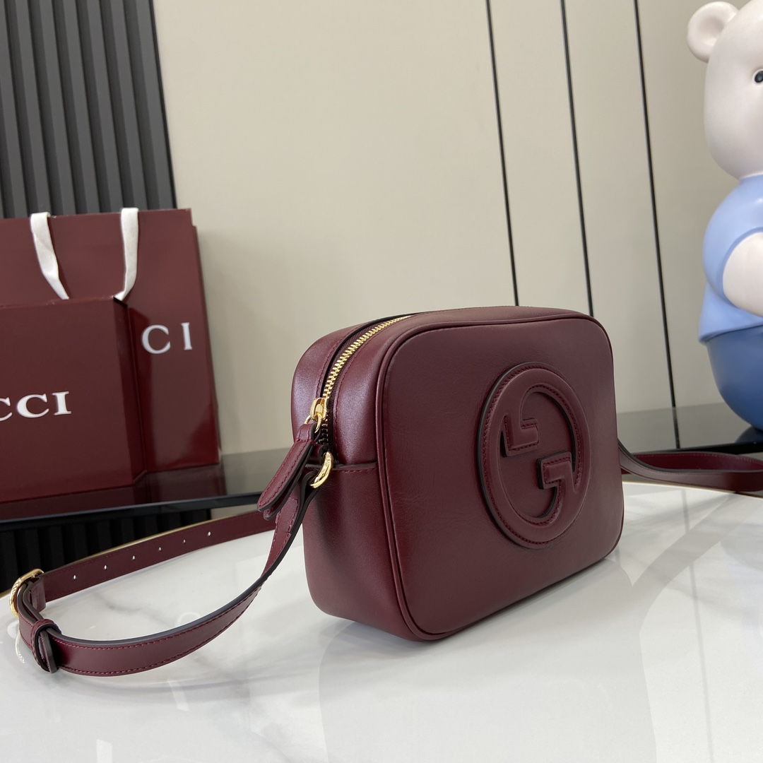 Gucci Blondie Mini Shoulder Bag - FashionPlug