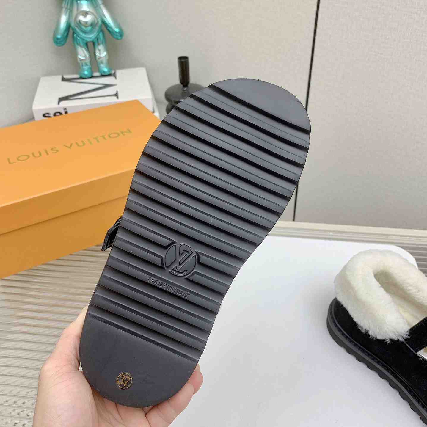 Louis Vuitton Colorado Comfort Mary Jane    - FashionPlug