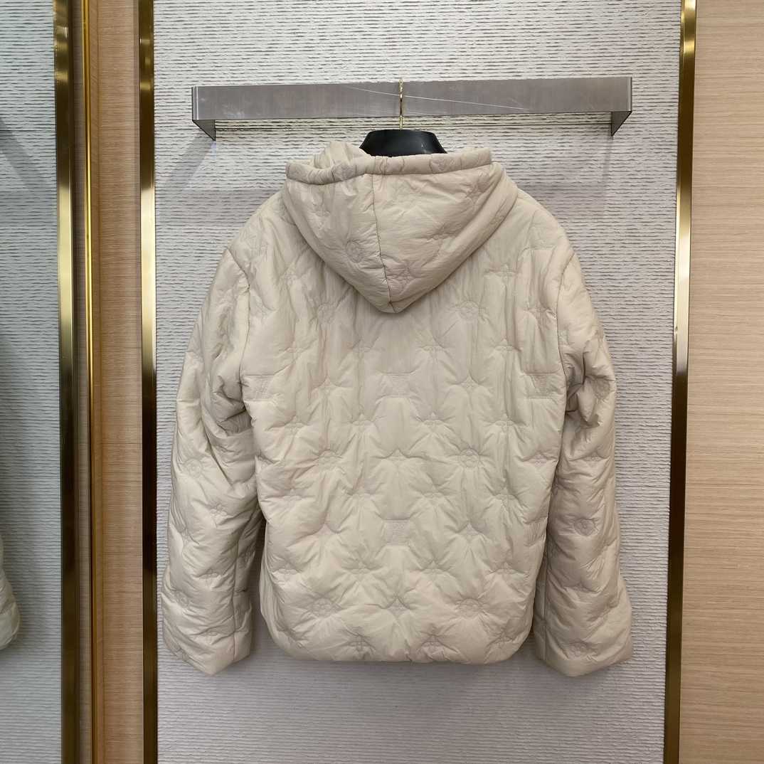 Louis Vuitton Monogram Quilted Nylon Hooded Blouson   1AFYAE - FashionPlug