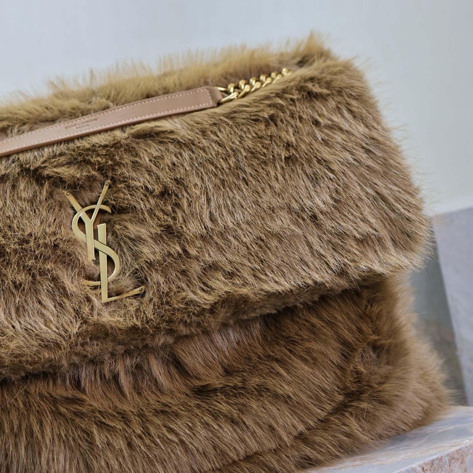 Saint Laurent Niki Oversized Soft Bag  (47×34×16cm) - FashionPlug