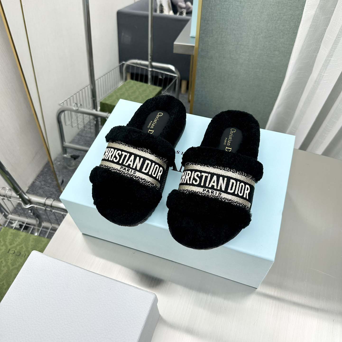 Dior Dway Flip Flops - FashionPlug