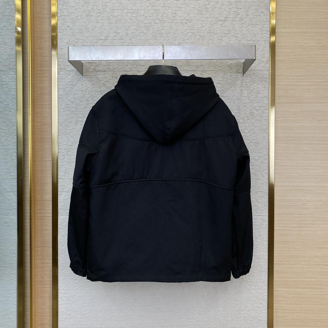 Louis Vuitton Technical Hooded Cotton Blouson   1AFRGI - FashionPlug