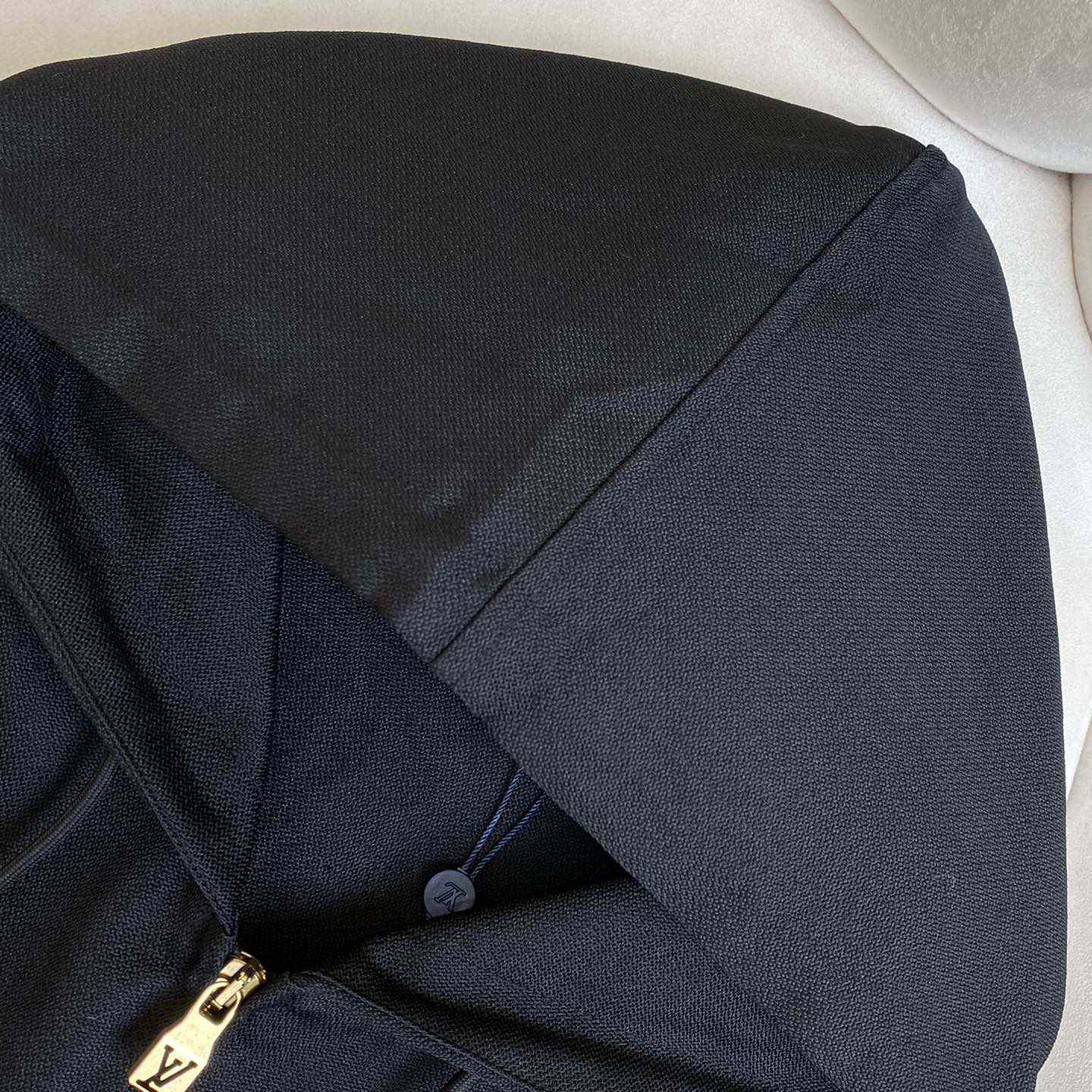 Louis Vuitton Technical Hooded Cotton Blouson   1AFRGI - FashionPlug