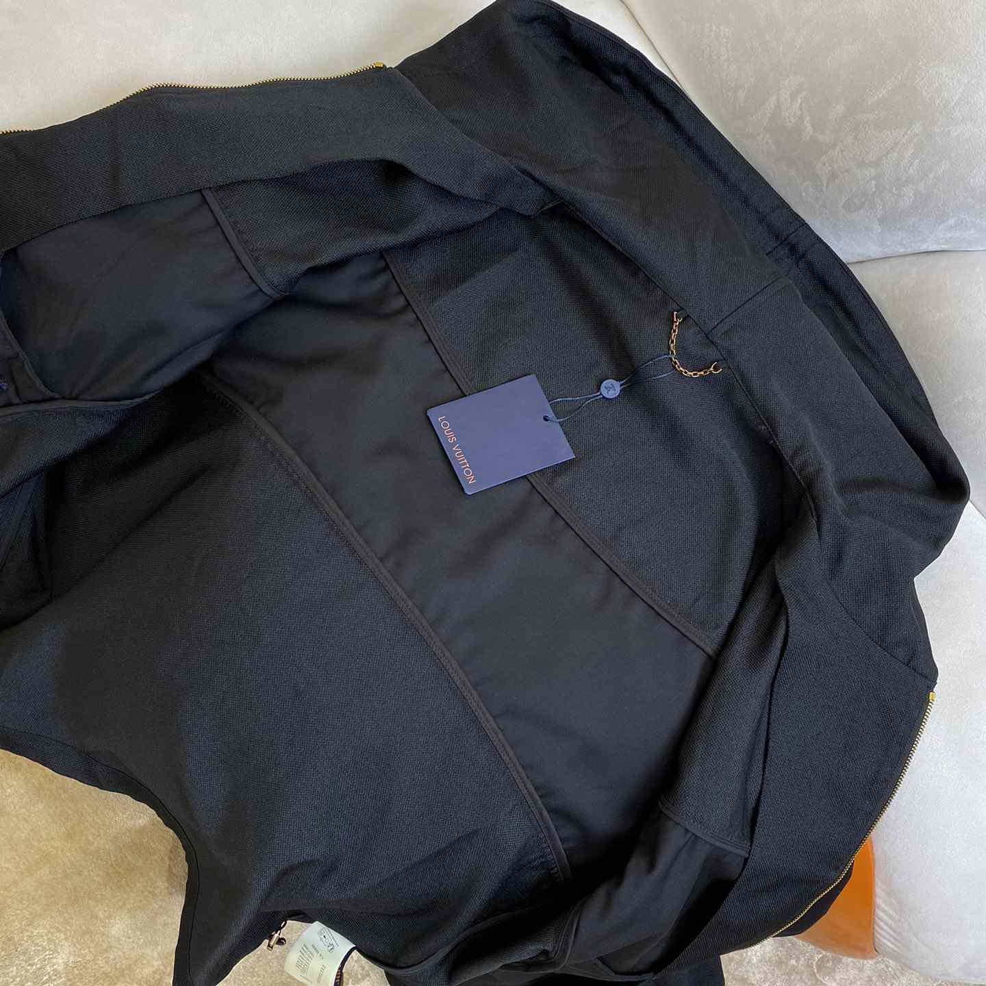 Louis Vuitton Technical Hooded Cotton Blouson   1AFRGI - FashionPlug