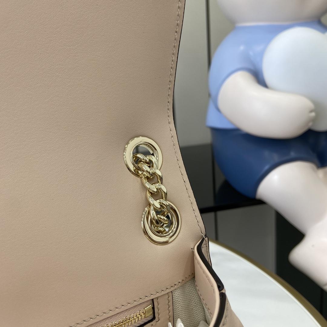 Gucci Blondie Small Shoulder Bag - FashionPlug