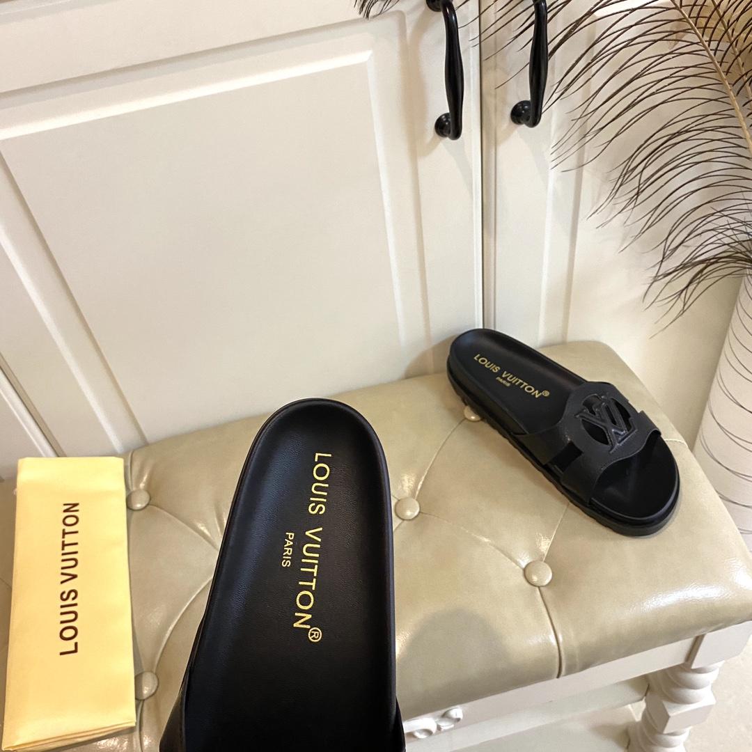 Louis Vuitton LV Isola Flat Comfort Mule   1ACPCI - FashionPlug