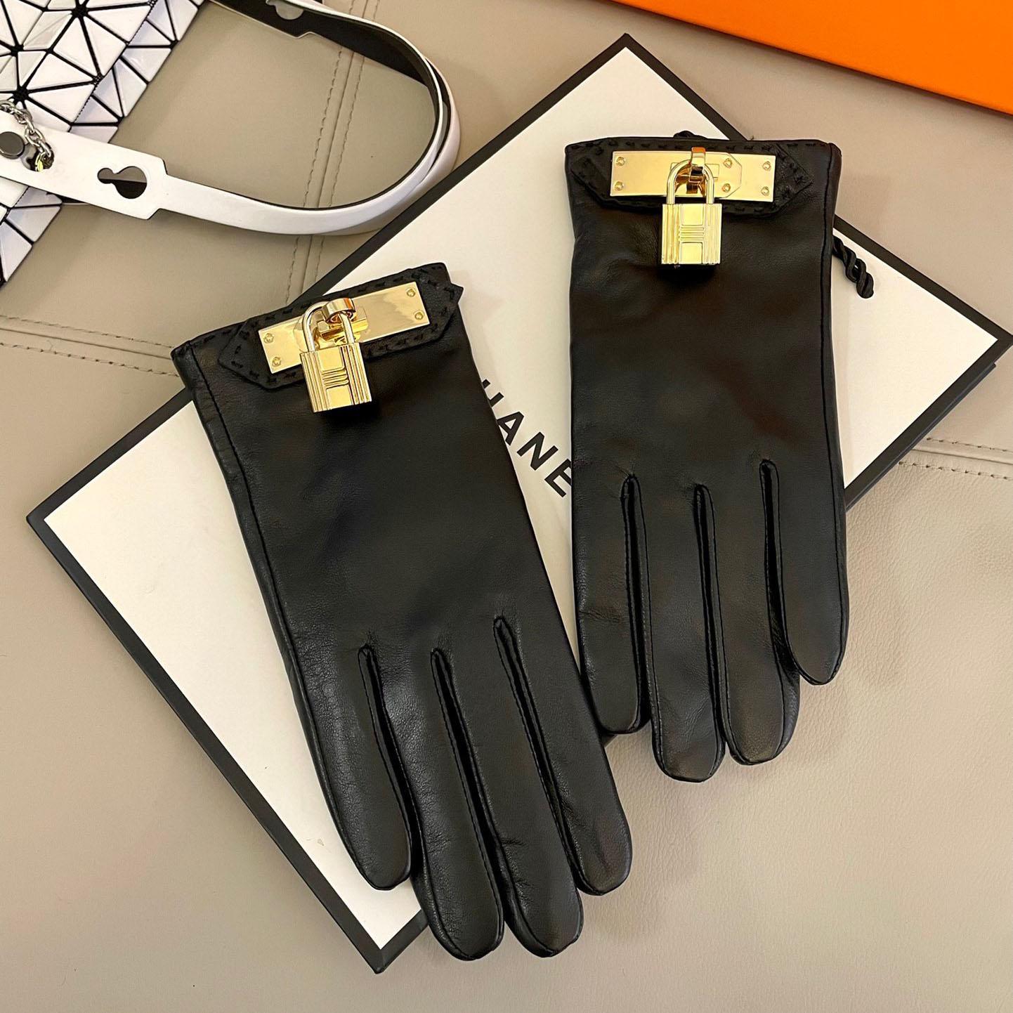 Hermes Gloves  - FashionPlug