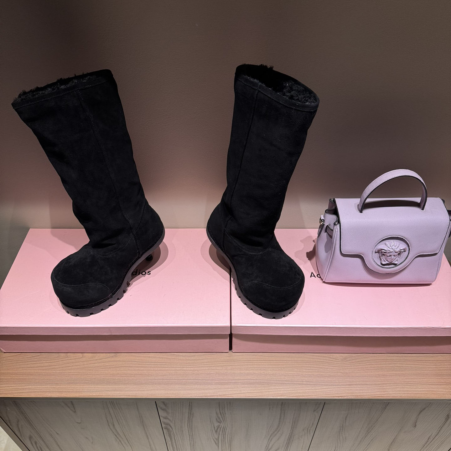 Balenciaga Boot  - FashionPlug