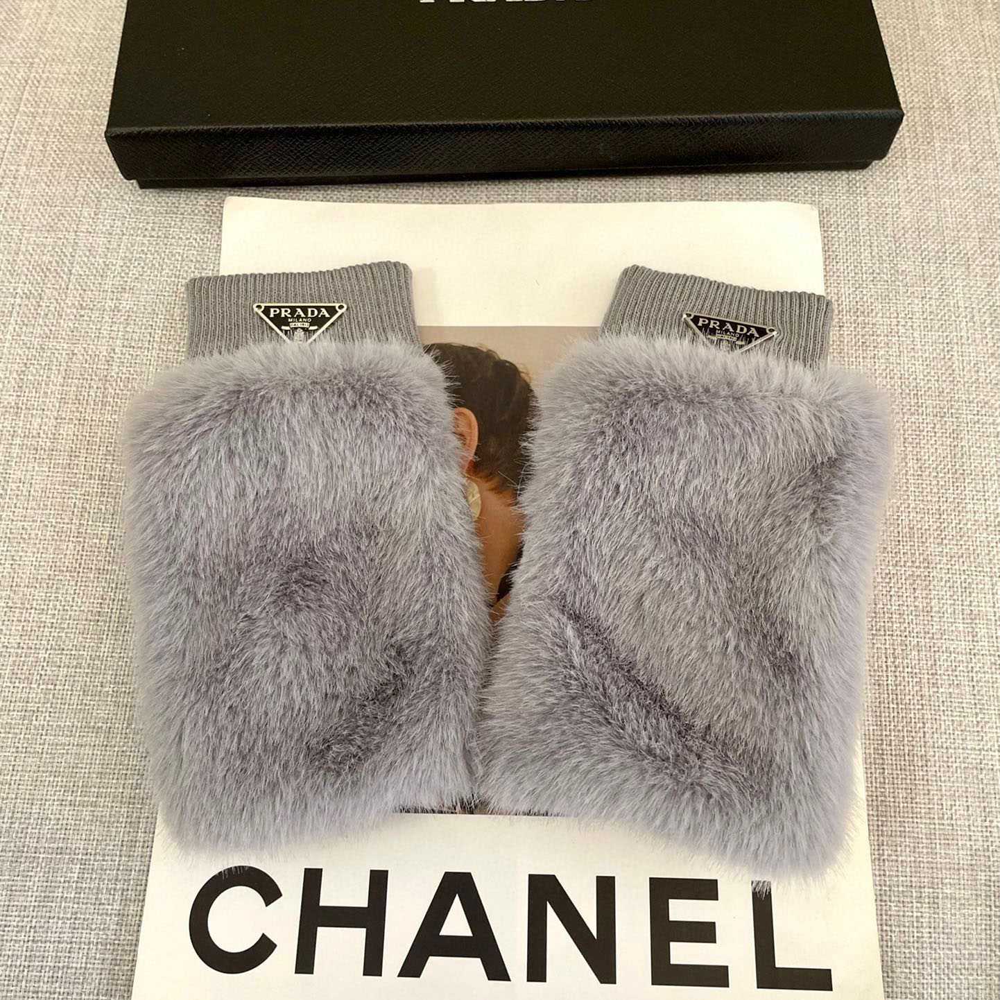 Prada Gloves  - FashionPlug