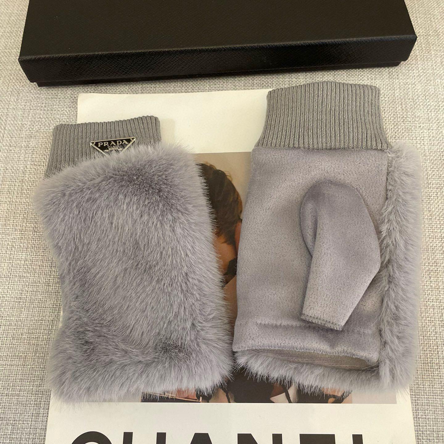 Prada Gloves  - FashionPlug