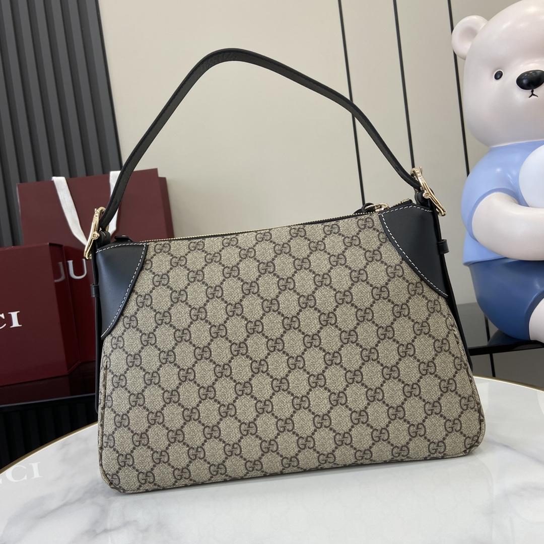 Gucci GG Emblem Medium Shoulder Bag - FashionPlug