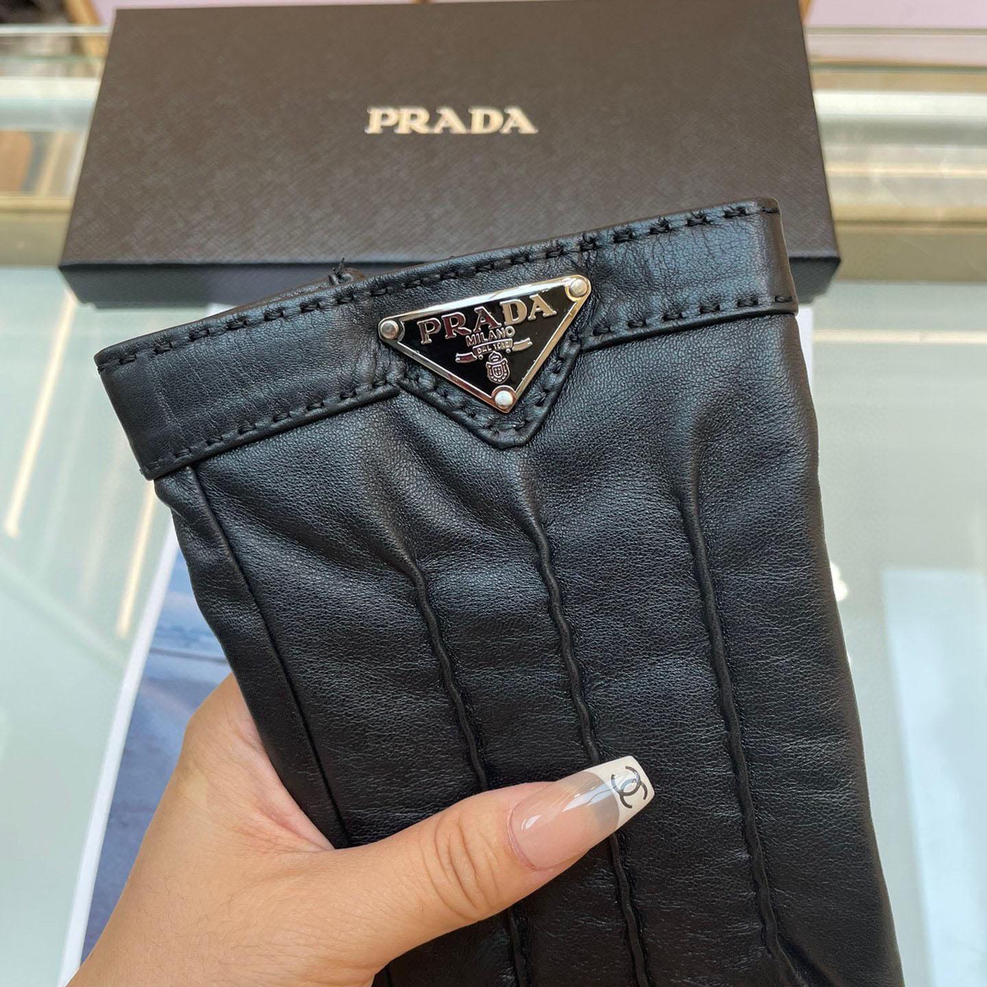 Prada Gloves  - FashionPlug