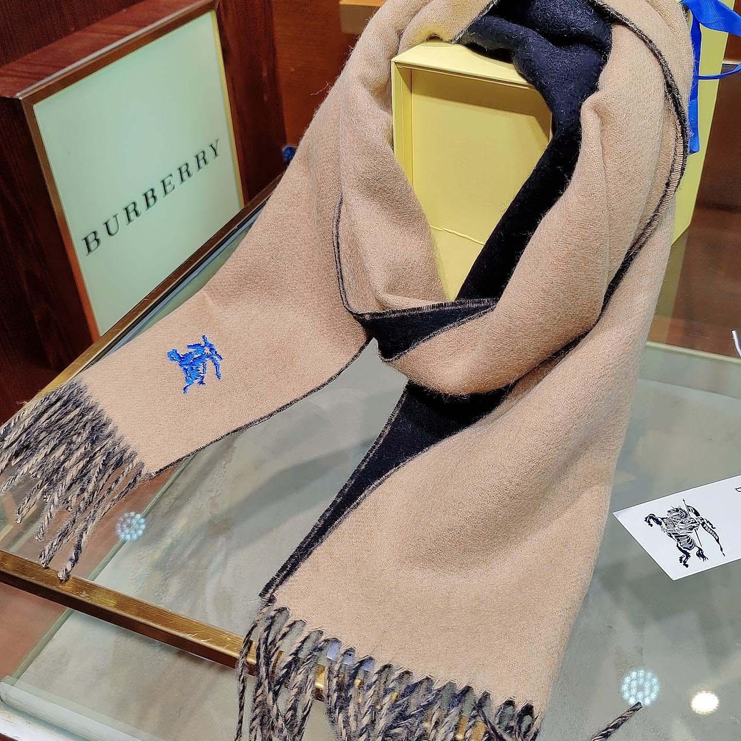 Burberry Reversible Cashmere Scarf - FashionPlug
