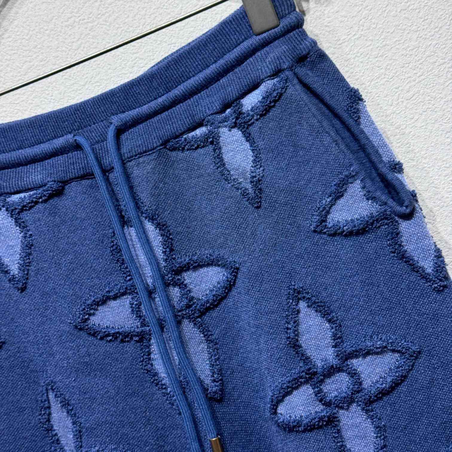 Louis Vuitton Textured Cotton Knit Shorts   1AGJSI - FashionPlug