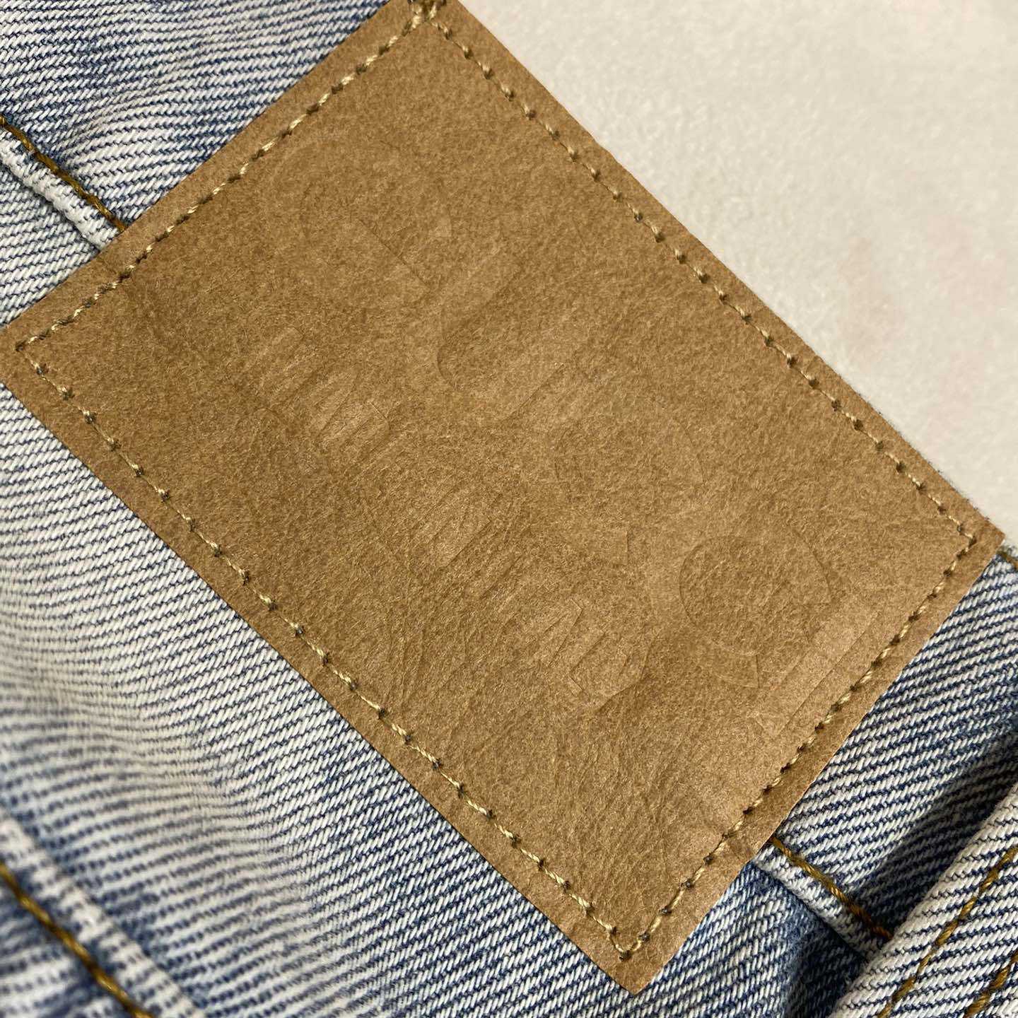 Gucci Mid-rise Straight-leg Jeans - FashionPlug