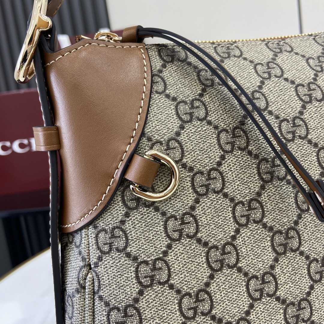 Gucci GG Emblem Medium Shoulder Bag - FashionPlug