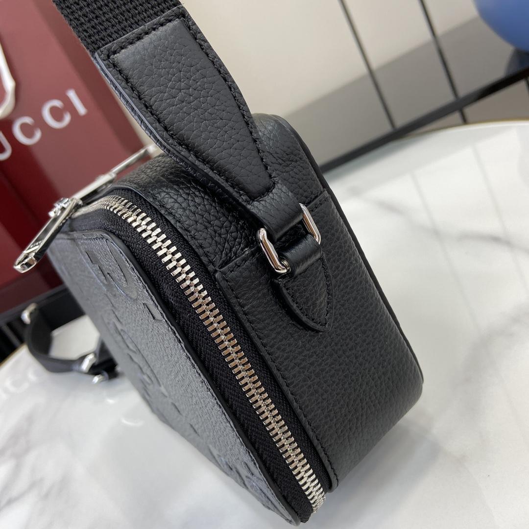 Gucci Jumbo GG Super Mini Bag - FashionPlug