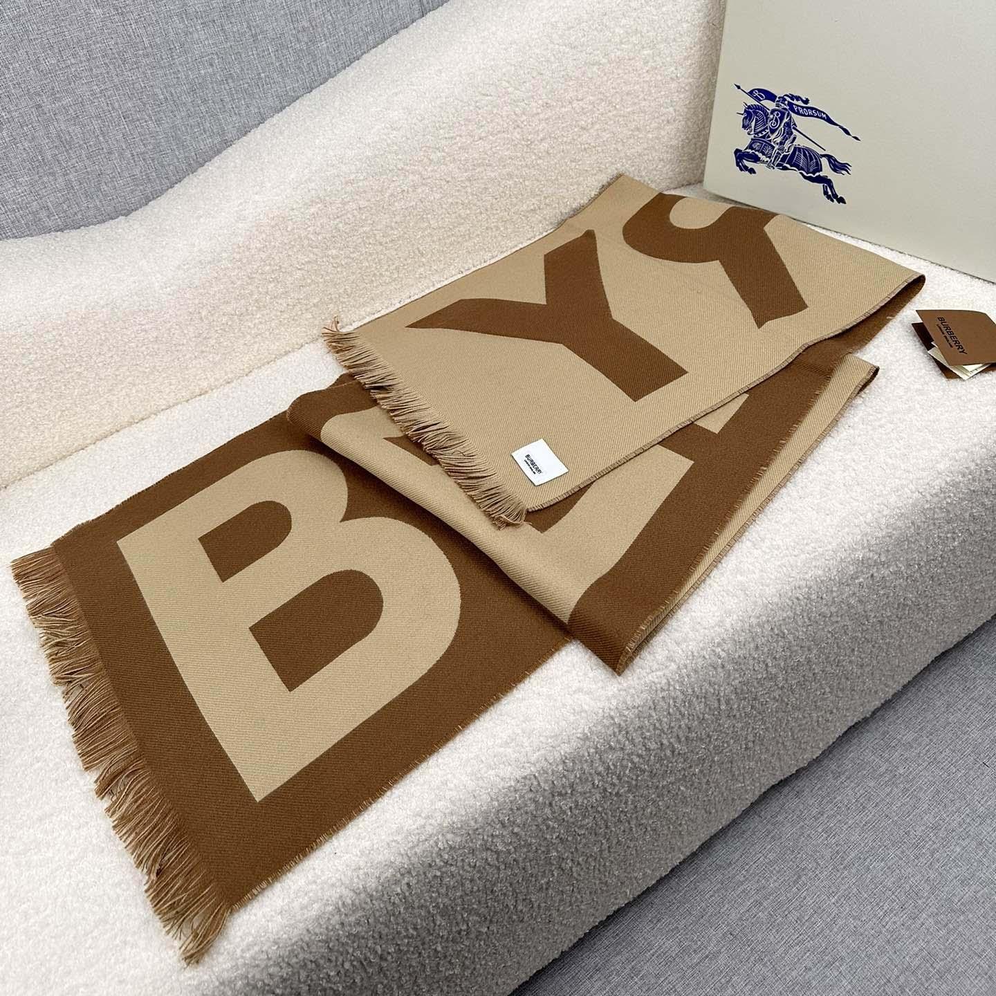Burberry Logo Wool Jacquard Scarf - FashionPlug