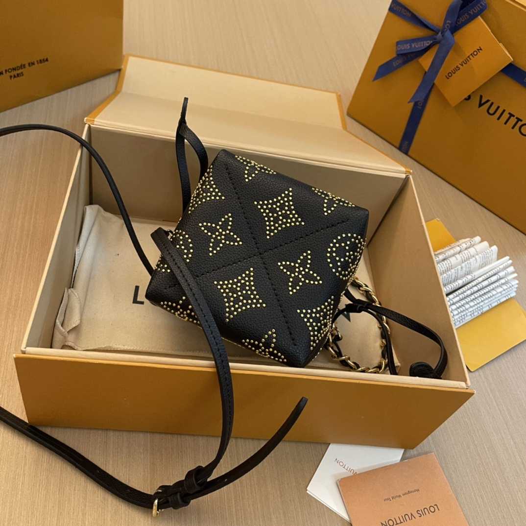 Louis Vuitton Pico Bella   M82744 - FashionPlug