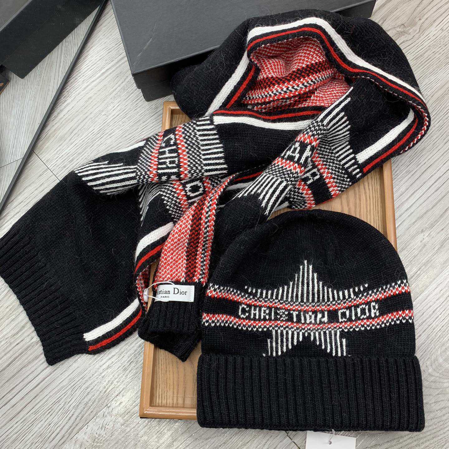 Dior Beanie And Scarf - FashionPlug