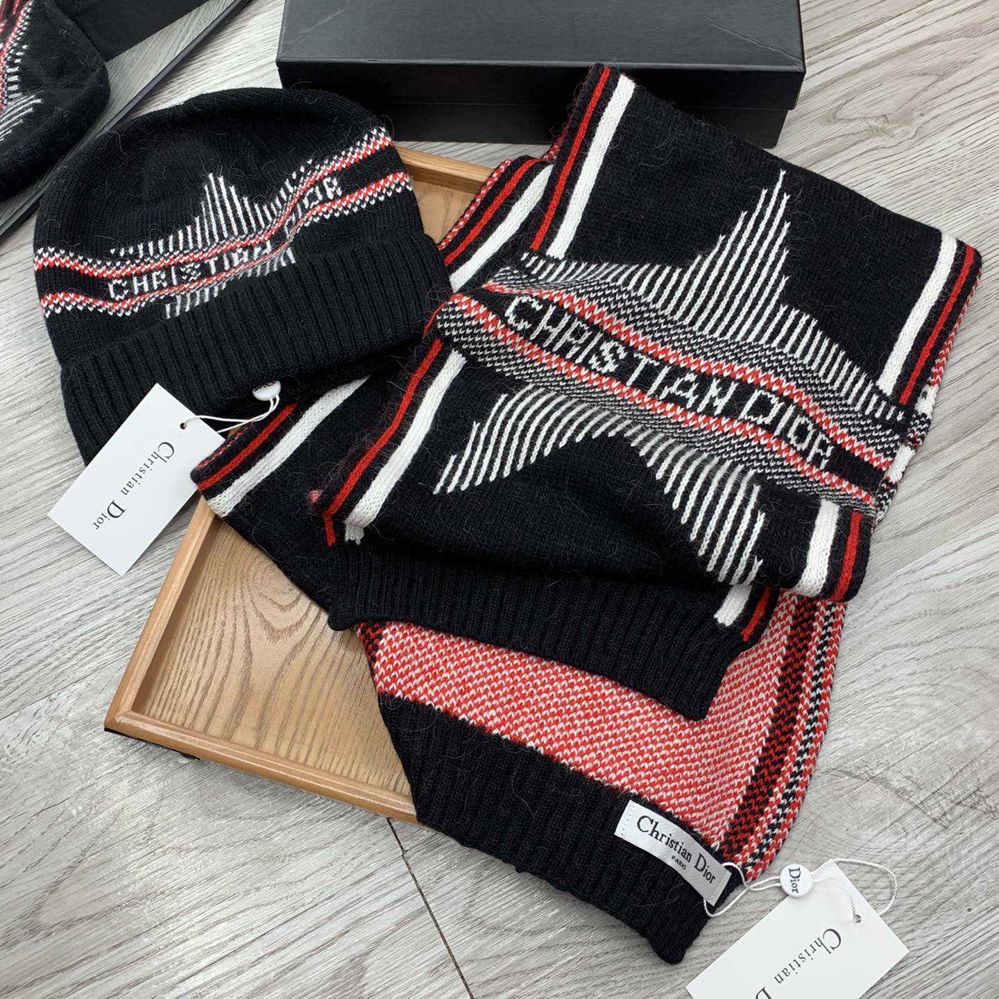 Dior Beanie And Scarf - FashionPlug