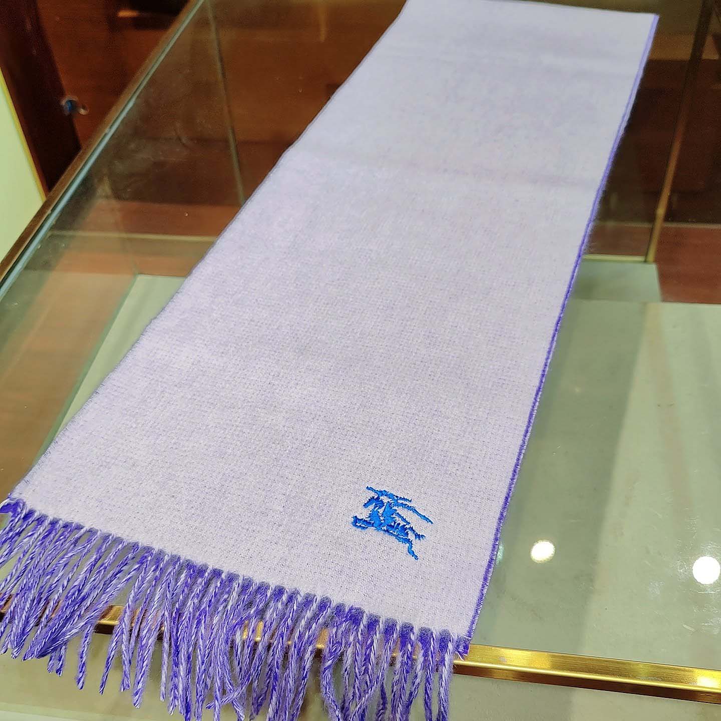 Burberry Reversible Cashmere Scarf - FashionPlug
