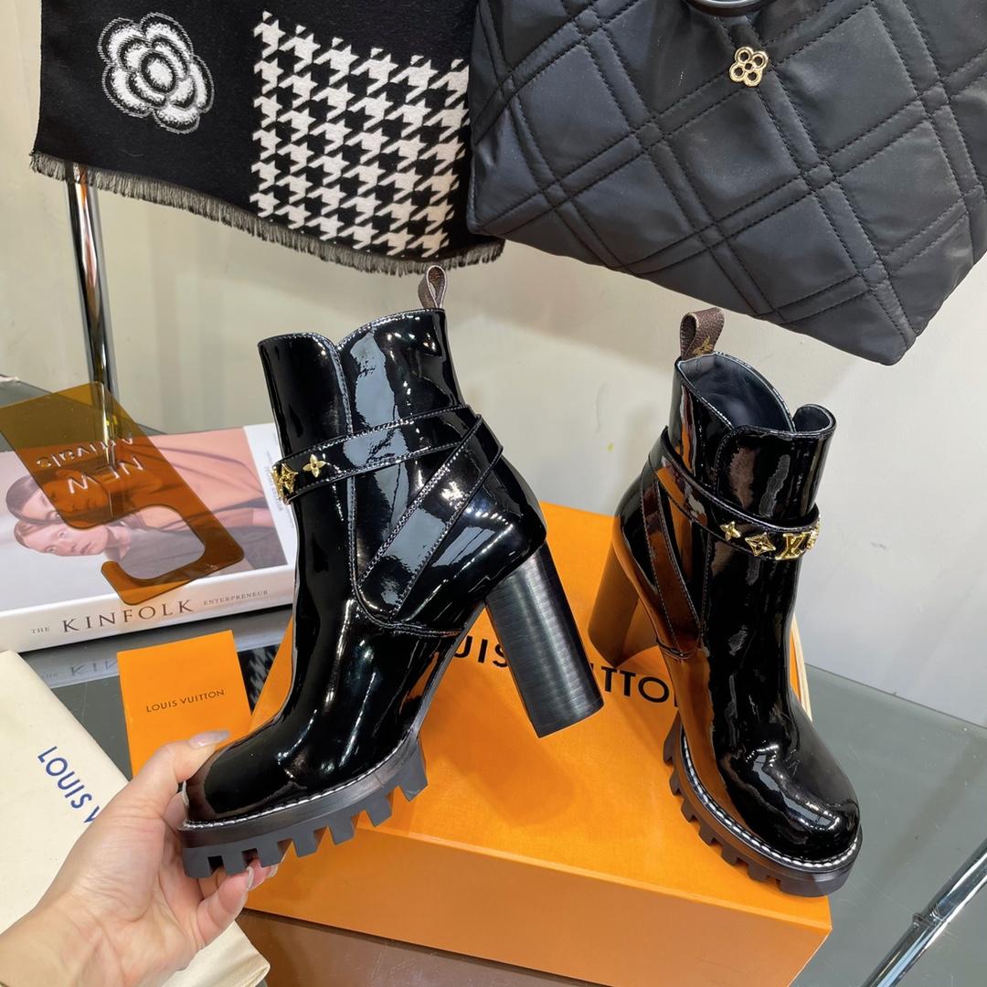 Louis Vuitton Ankle Boot - FashionPlug