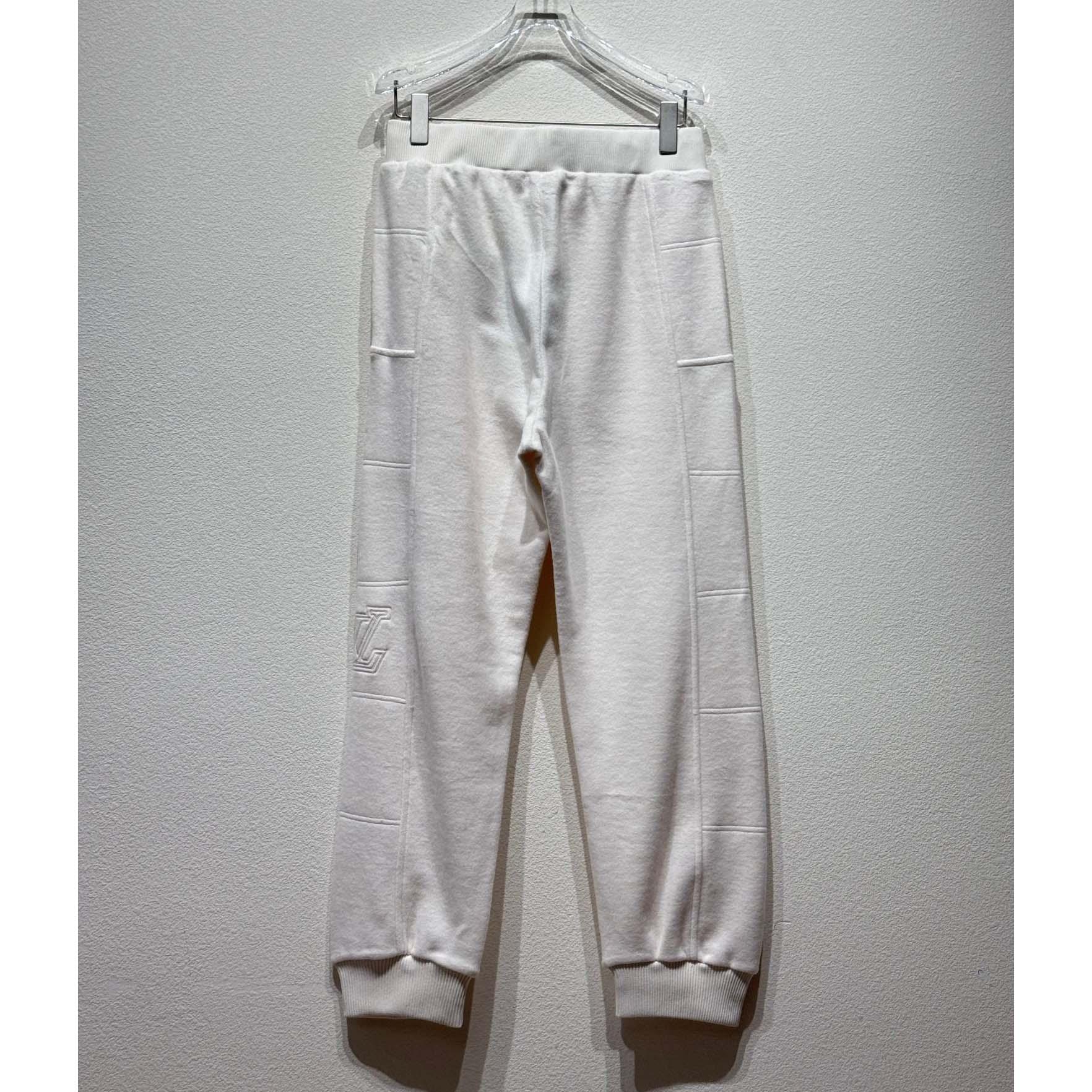 Louis Vuitton Quilted Textured Wool Pants   1AGJPK - FashionPlug
