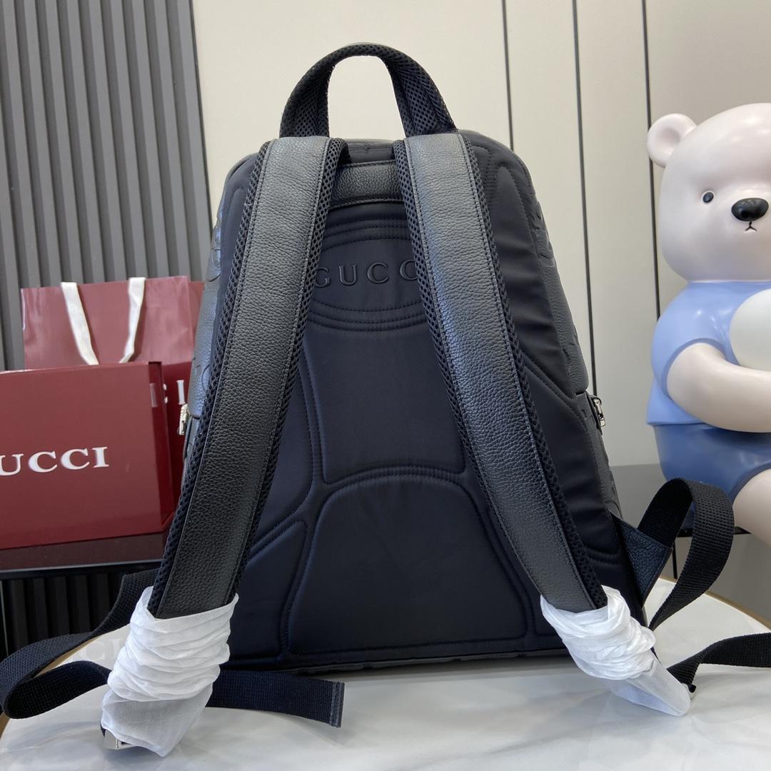 Gucci Medium Jumbo GG Backpack - FashionPlug
