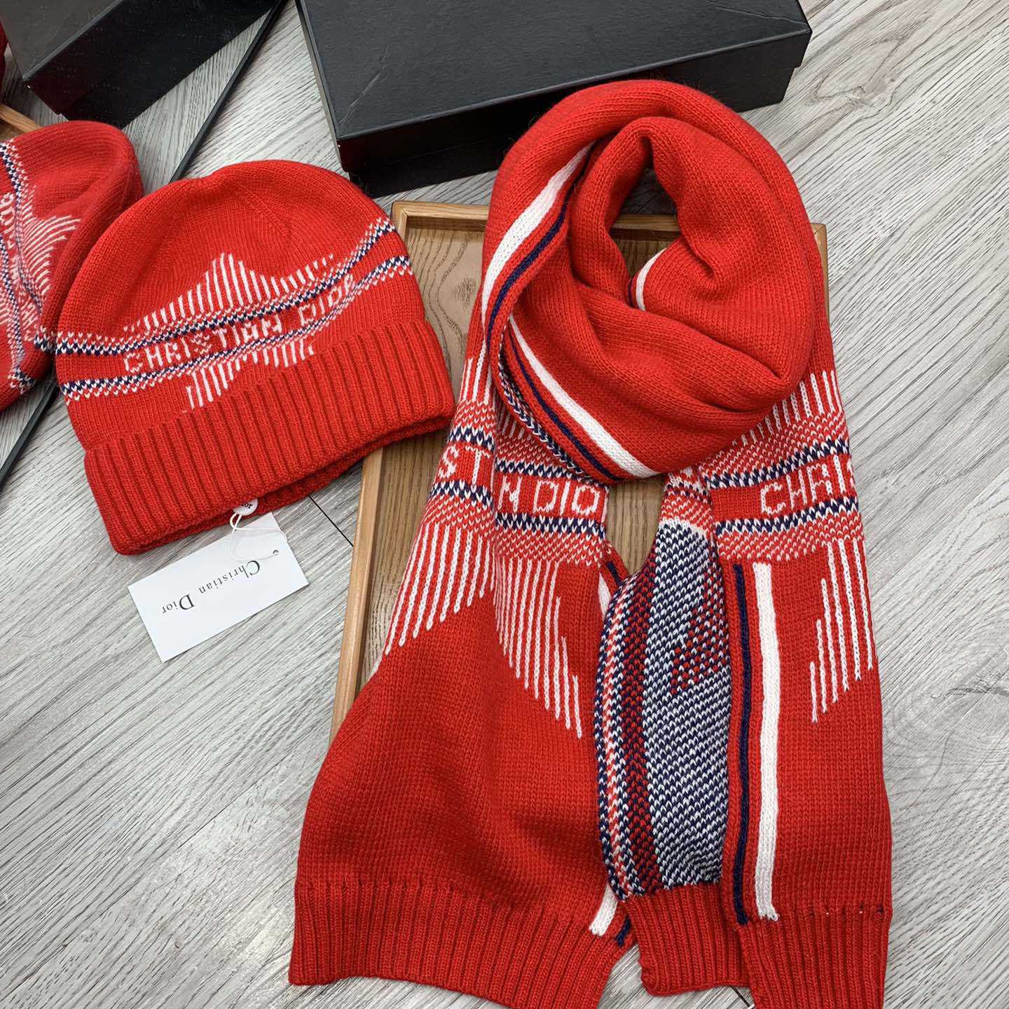 Dior Beanie And Scarf - FashionPlug
