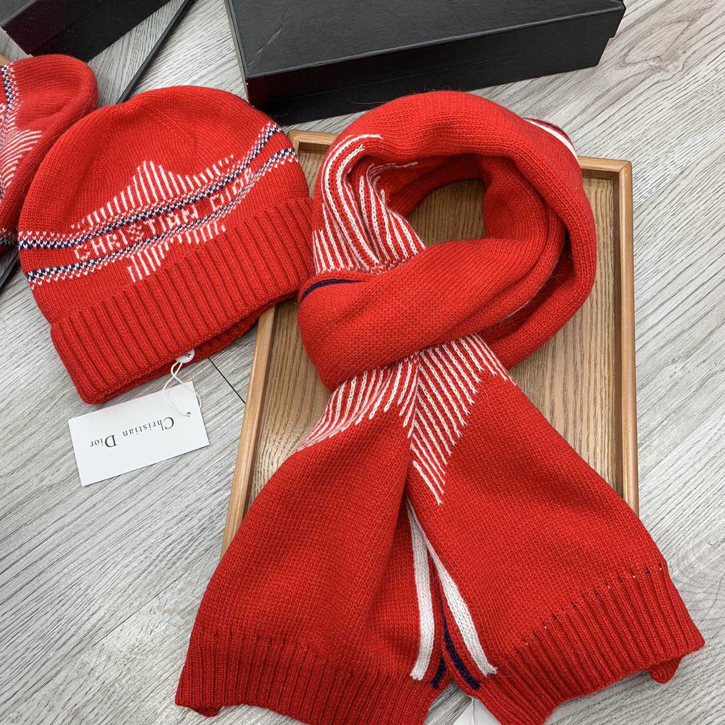 Dior Beanie And Scarf - FashionPlug