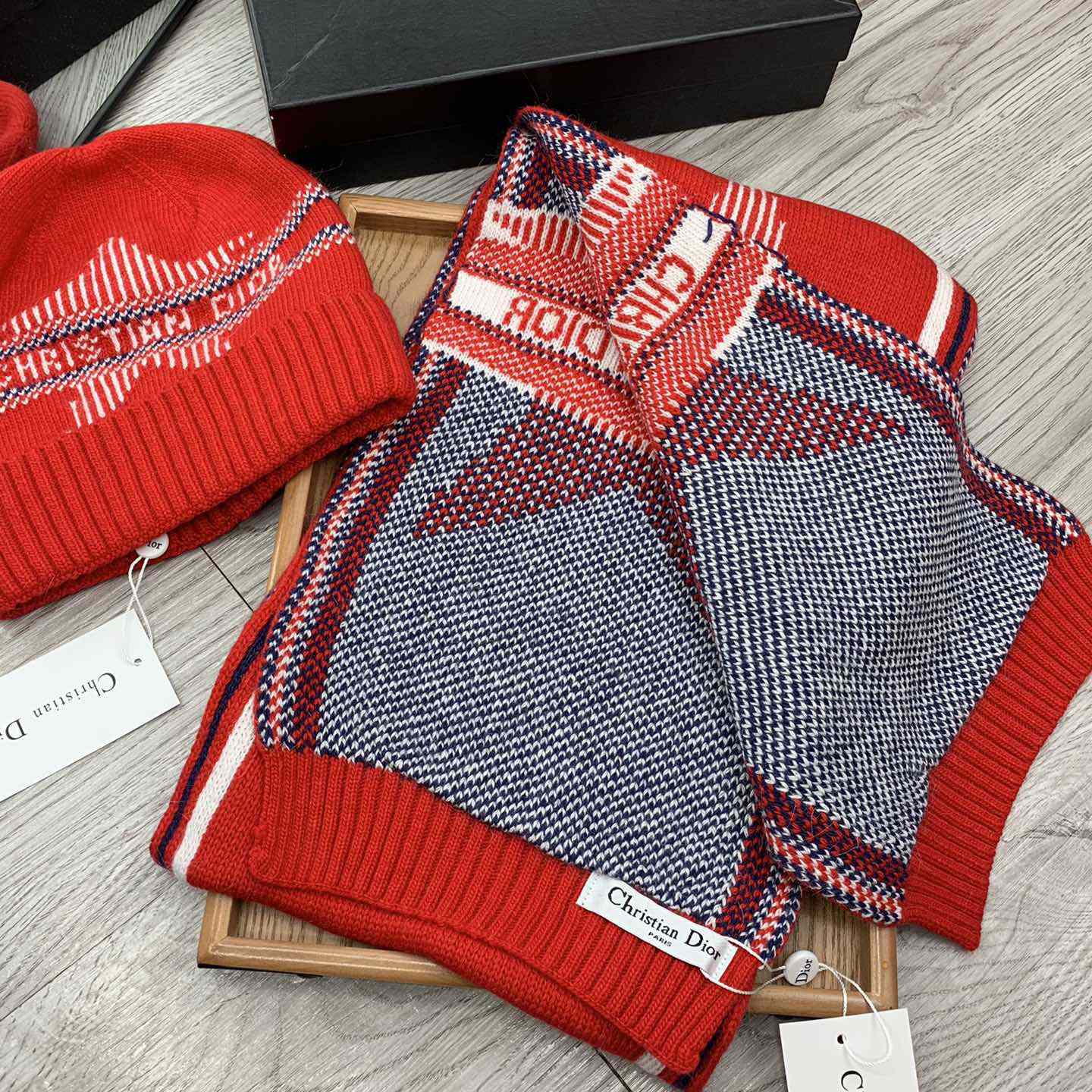 Dior Beanie And Scarf - FashionPlug