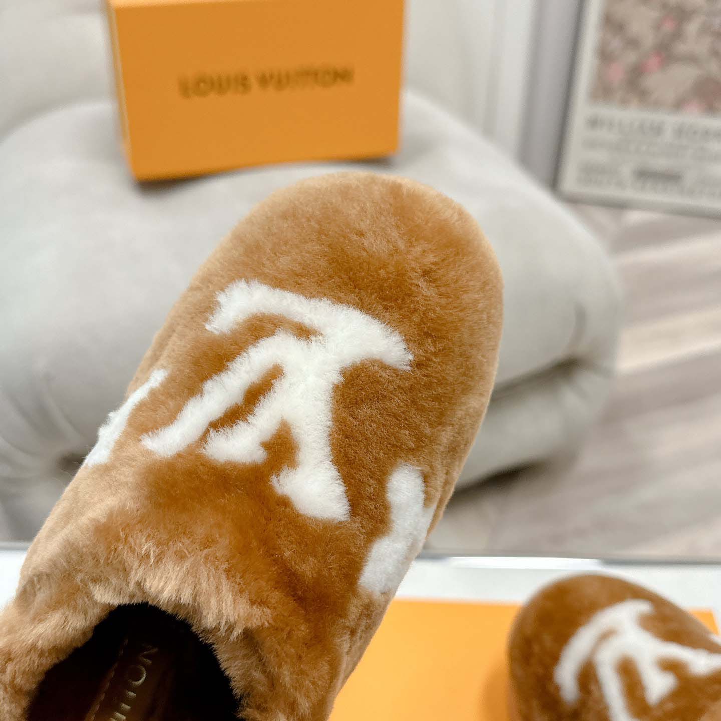 Louis Vuitton Aspen Platform Clog           - FashionPlug