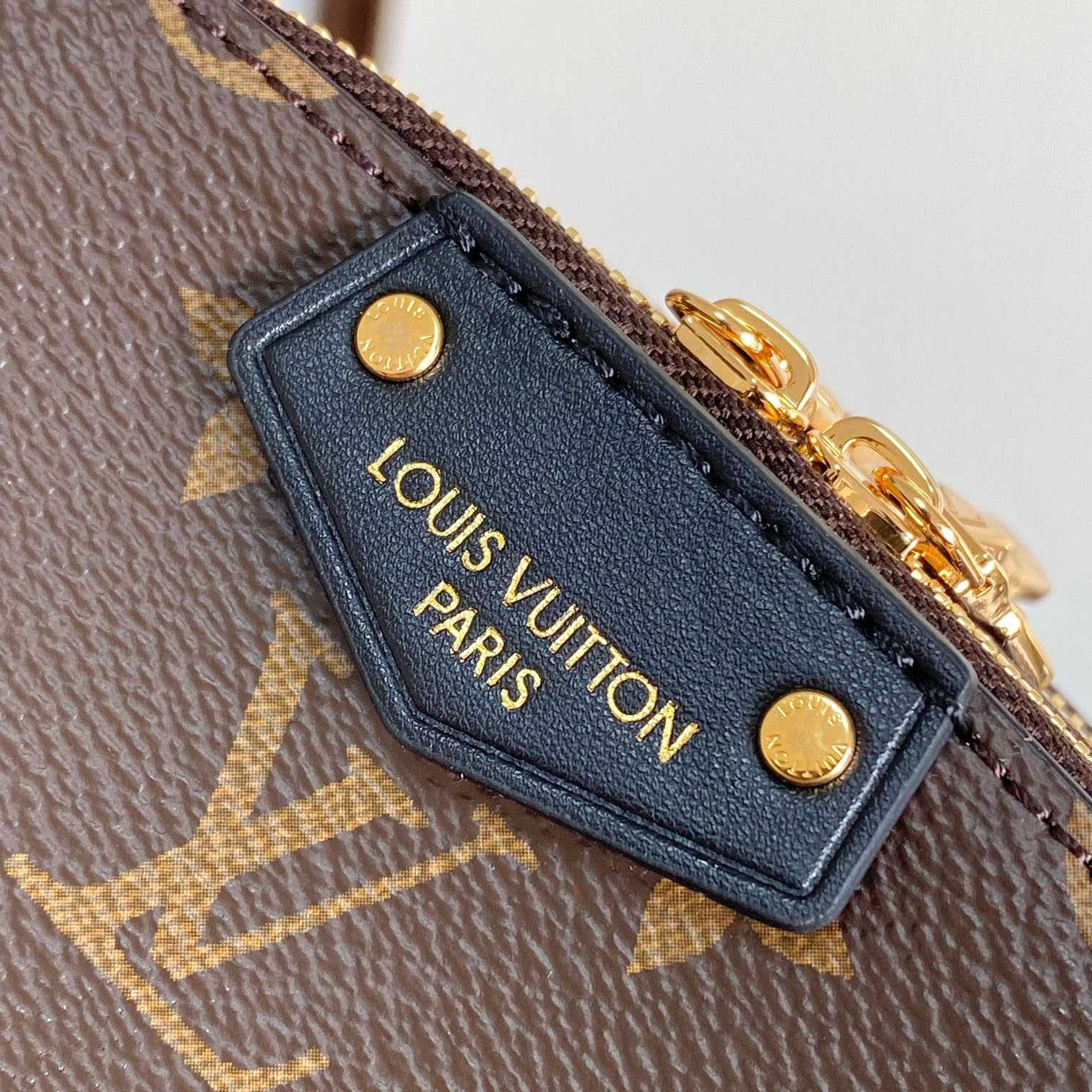Louis Vuitton Be Alma   M12996 - FashionPlug