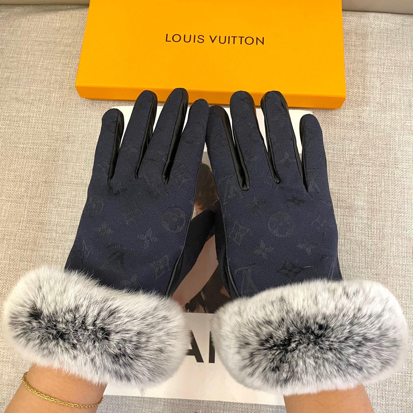 Louis Vuitton Gloves  - FashionPlug