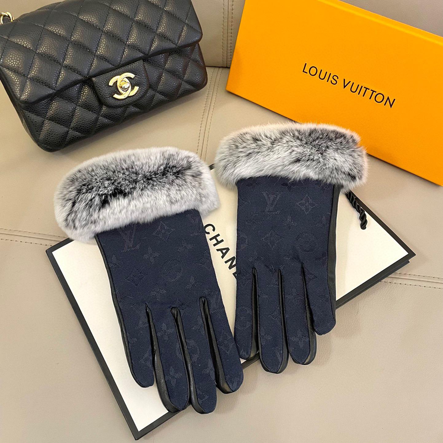 Louis Vuitton Gloves  - FashionPlug