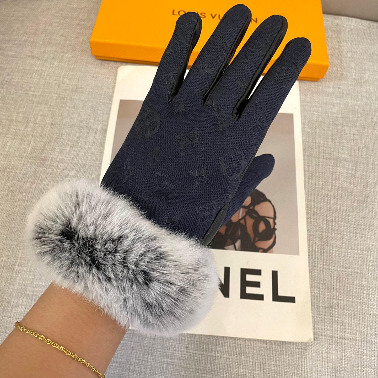 Louis Vuitton Gloves  - FashionPlug
