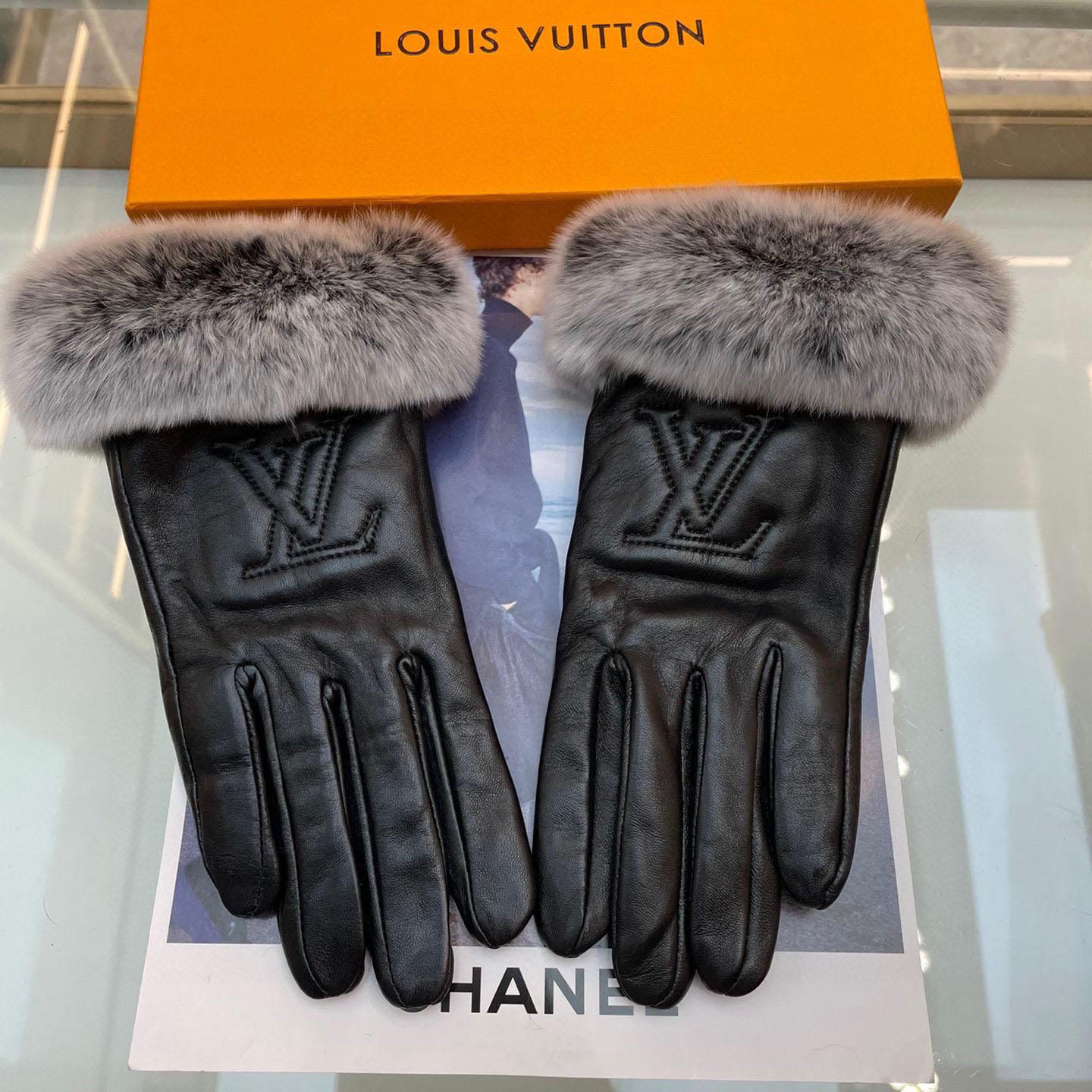 Louis Vuitton Gloves  - FashionPlug