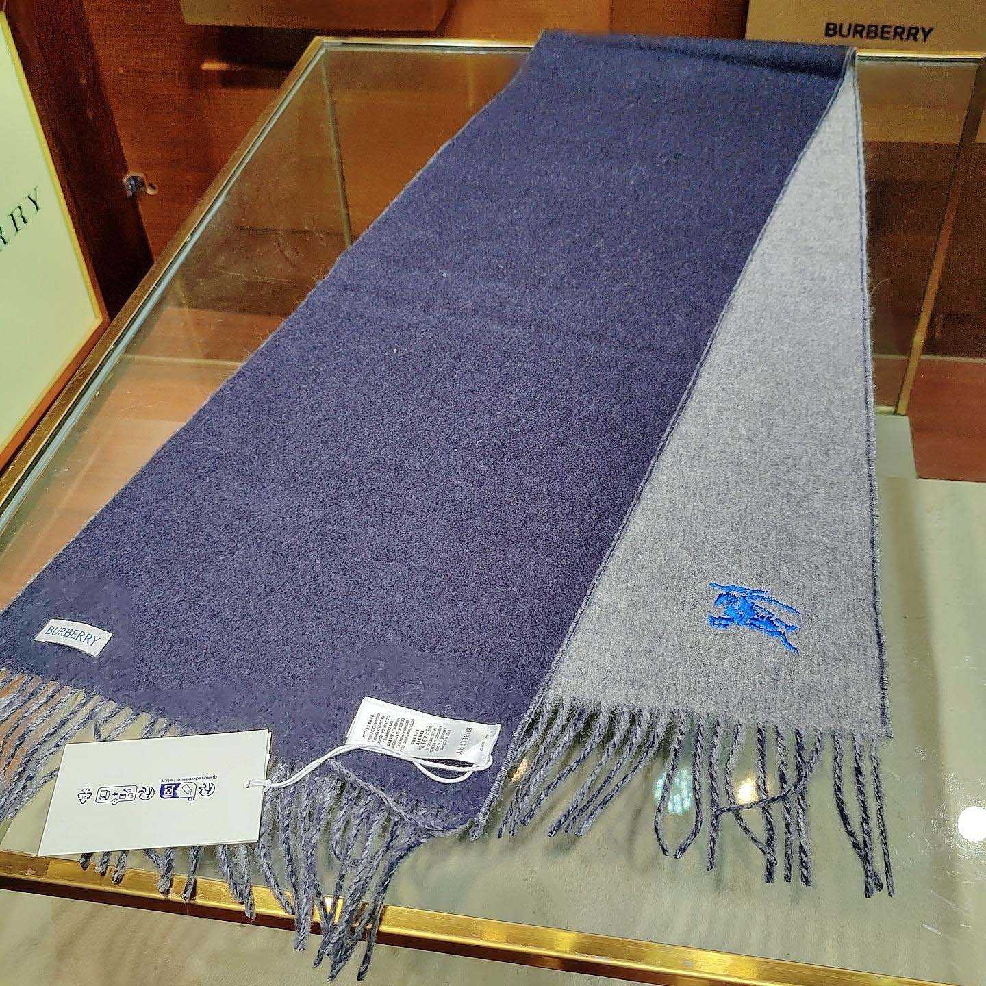 Burberry Reversible Cashmere Scarf - FashionPlug