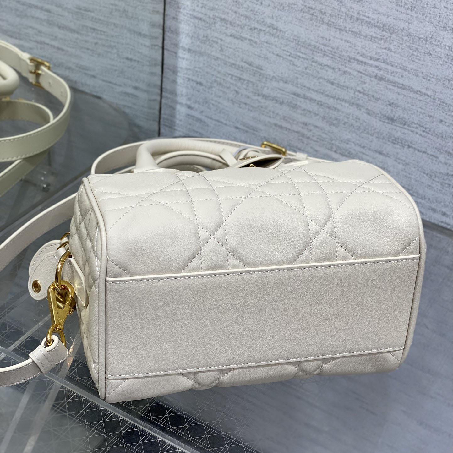 Dior Groove 20 Bag  - FashionPlug