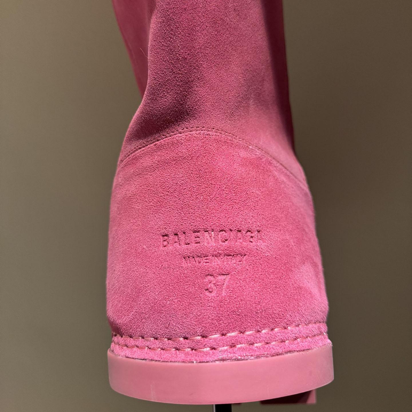 Balenciaga Boot  - FashionPlug
