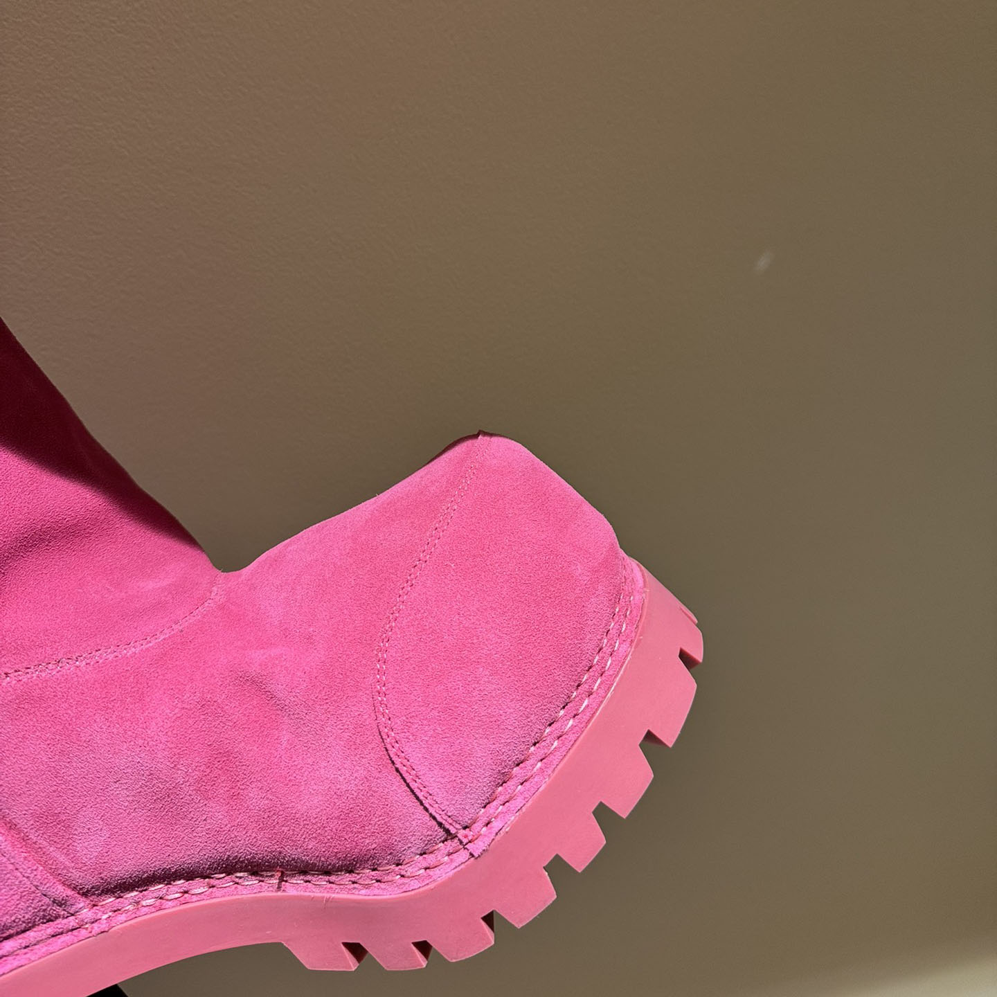 Balenciaga Boot  - FashionPlug