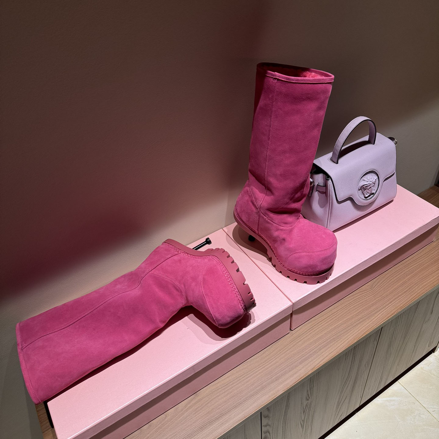 Balenciaga Boot  - FashionPlug
