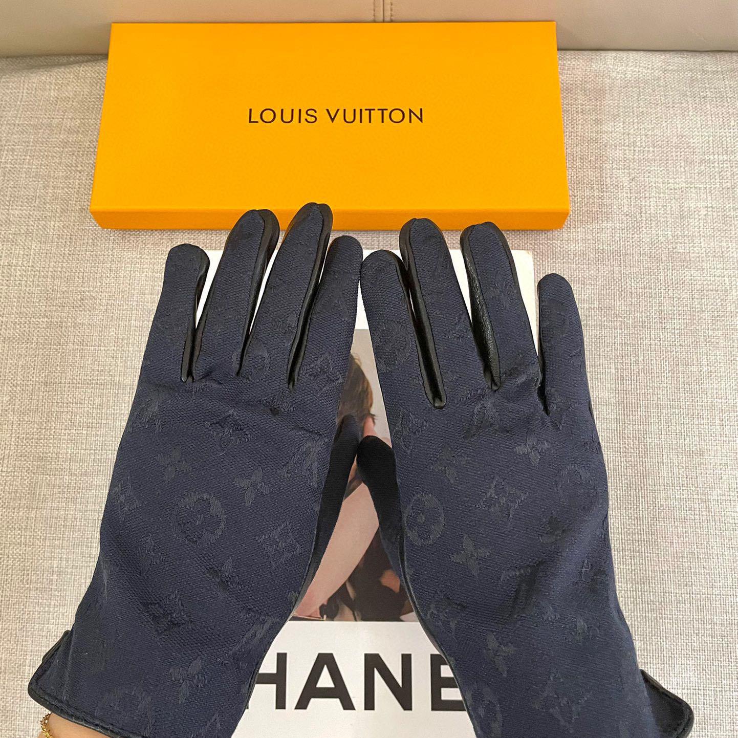 Louis Vuitton Gloves  - FashionPlug