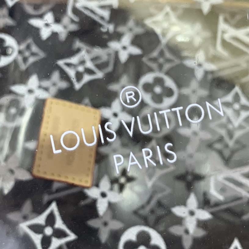 Louis Vuitton Trio Poche Toilette  M11390 - FashionPlug
