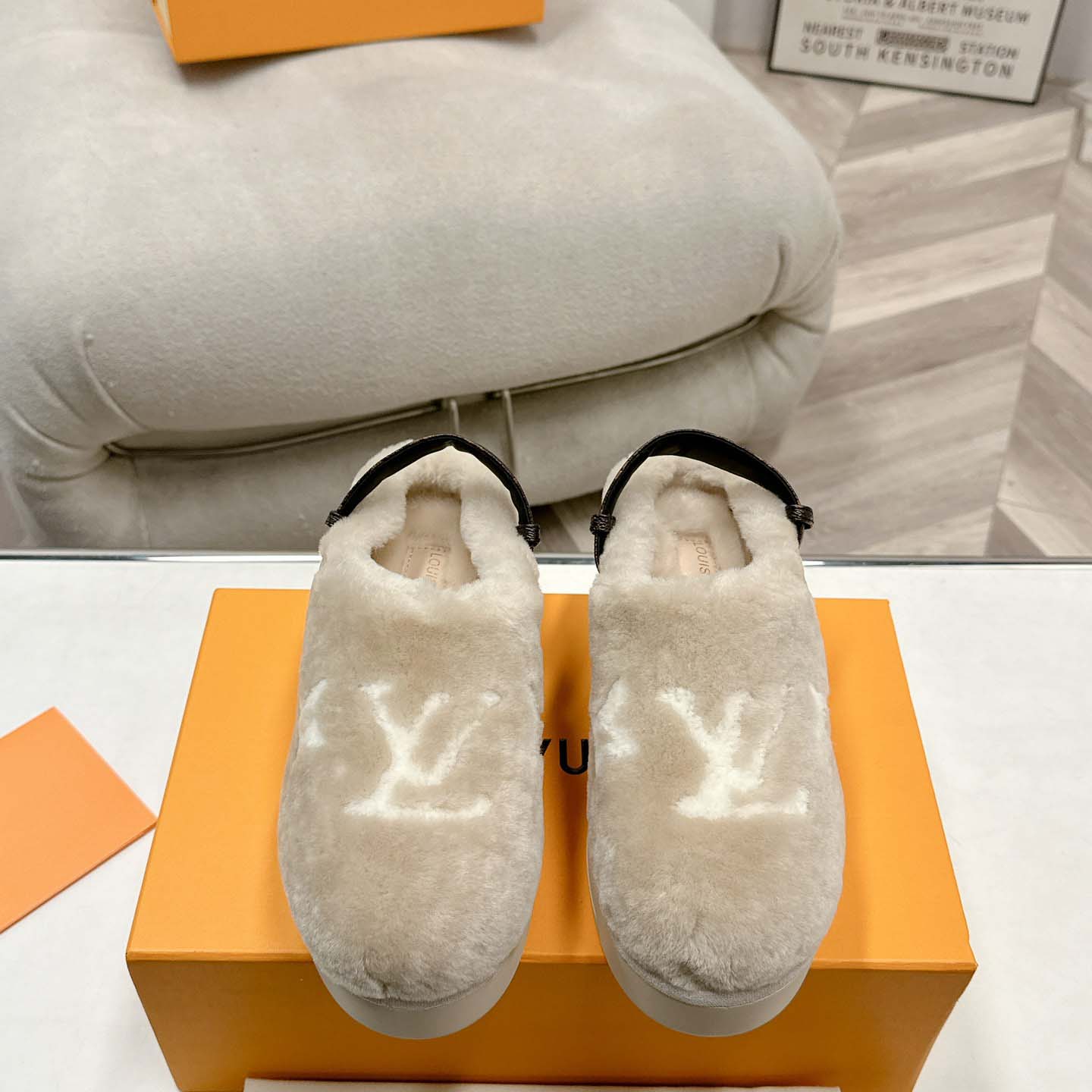 Louis Vuitton Aspen Platform Clog           - FashionPlug