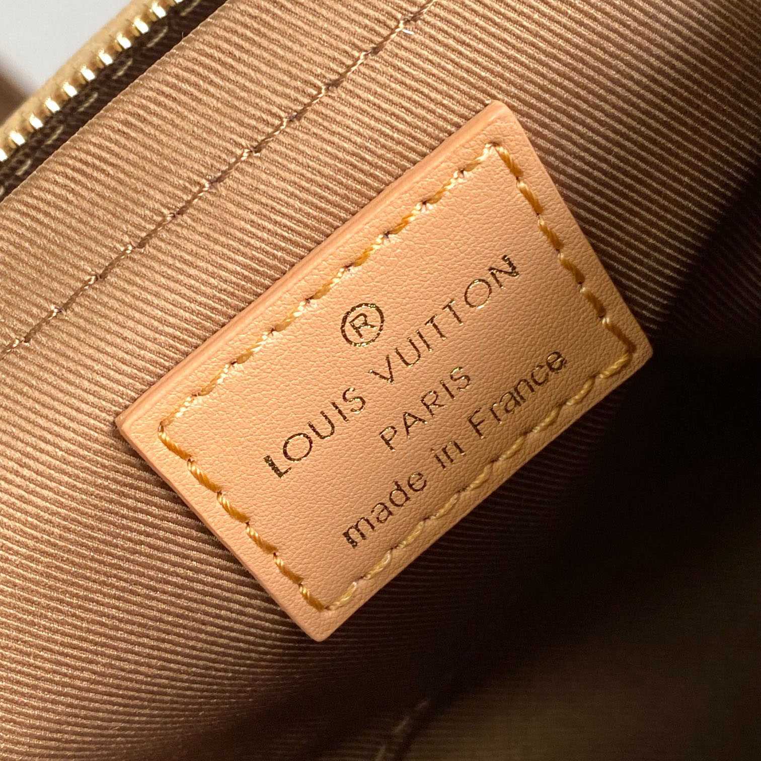 Louis Vuitton Keepall Bandoulière 25  M12627 - FashionPlug