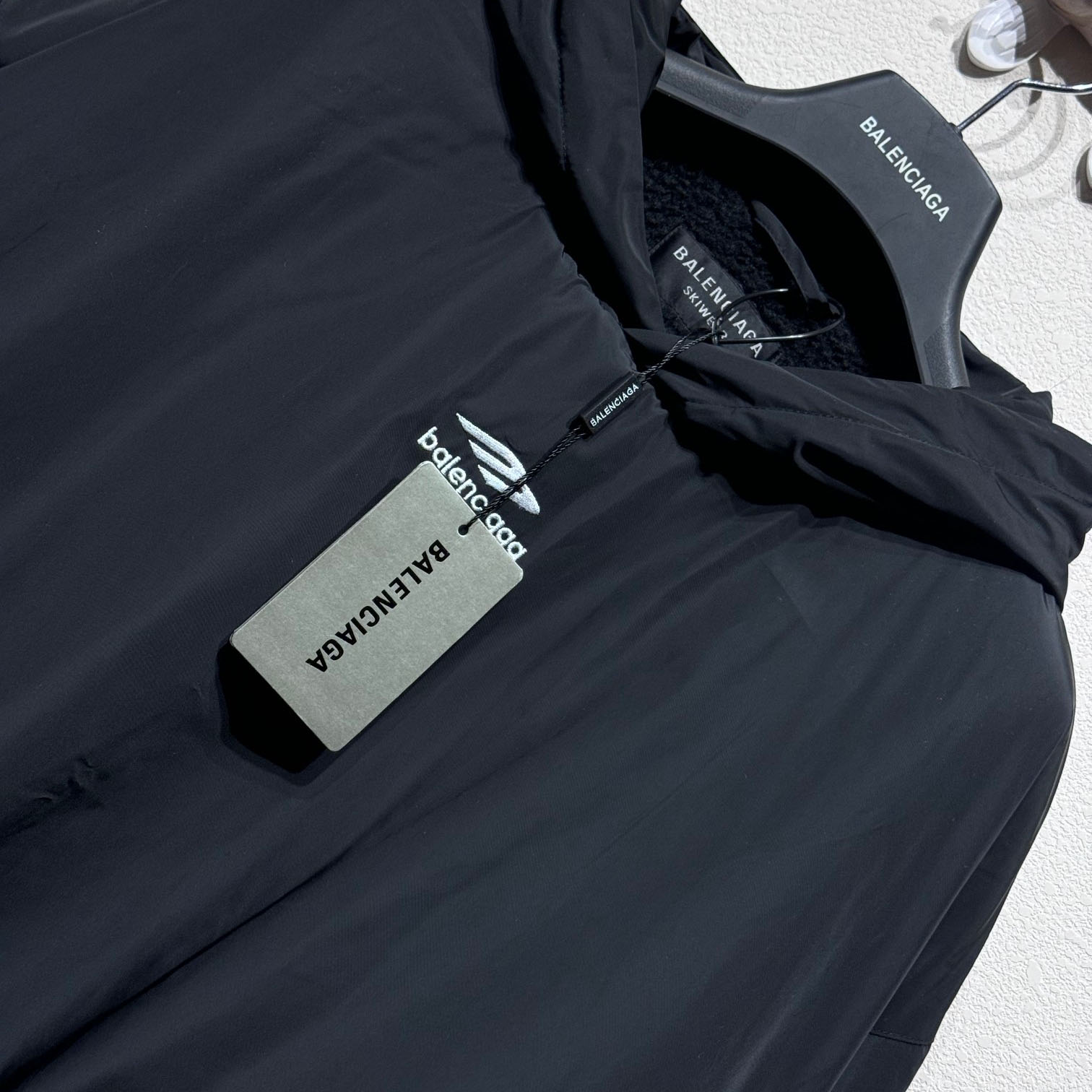 Balenciaga 3B Sports Hoodie - FashionPlug